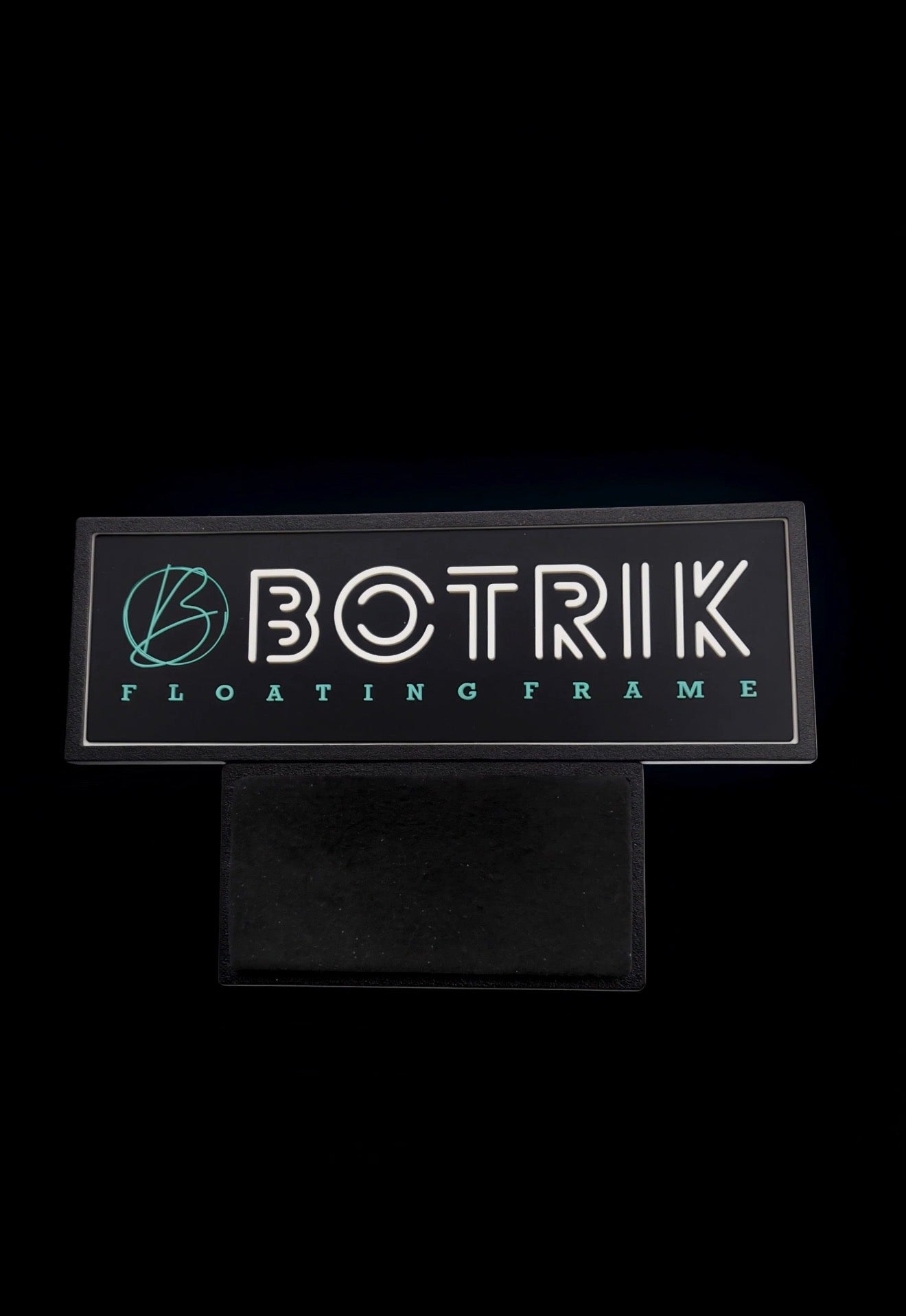 BoTrik Floating Frame — Body + Wandhalterung (Set)